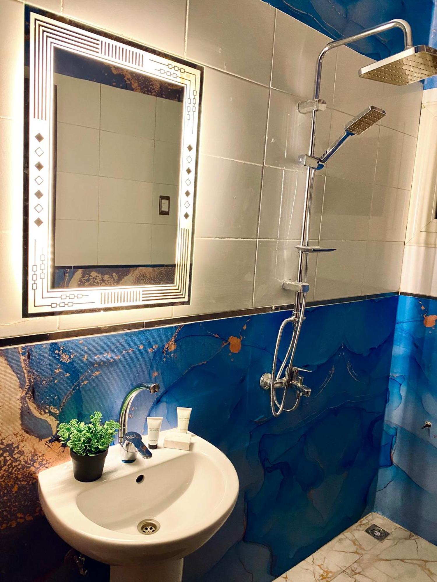 Horus Pyramids View Apartment Кайро Екстериор снимка