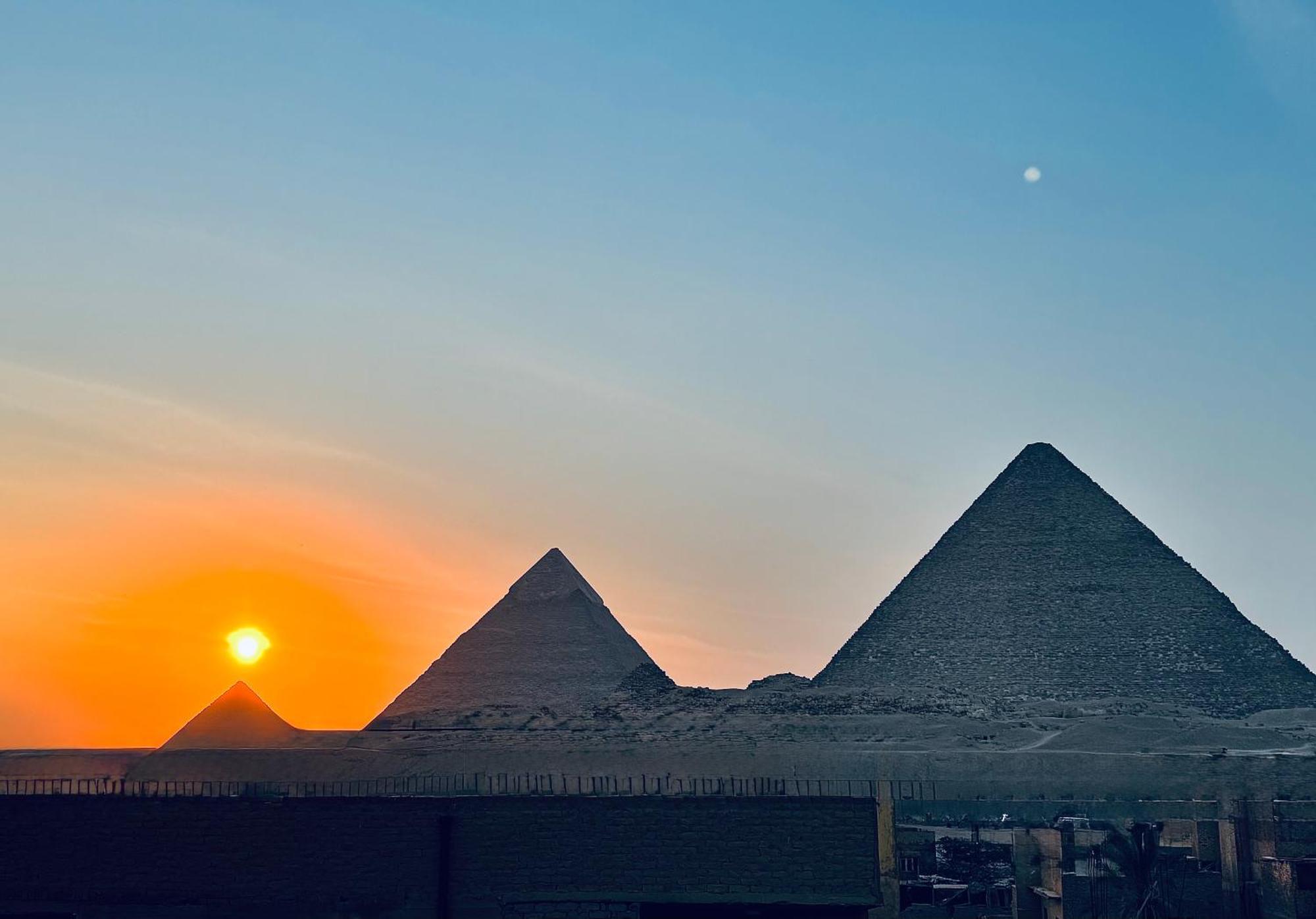 Horus Pyramids View Apartment Кайро Екстериор снимка